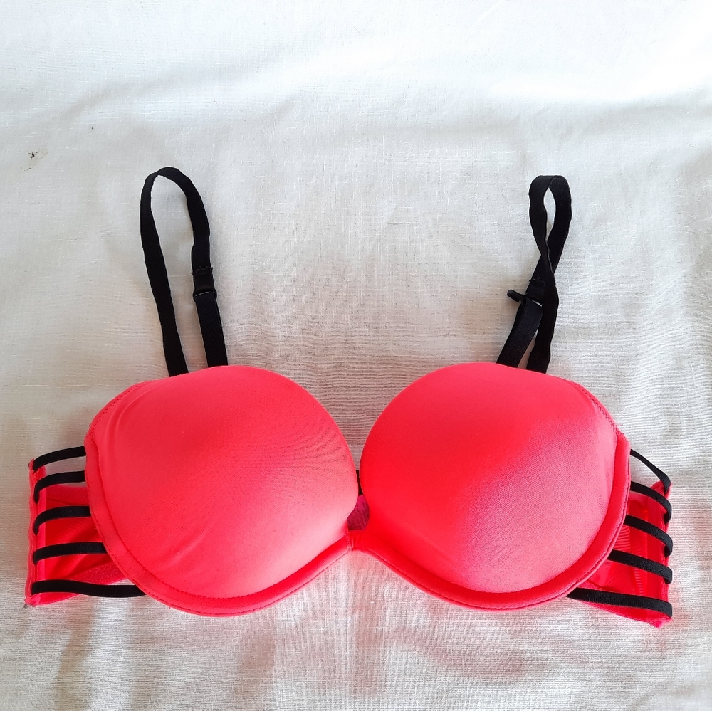 32B La Senza The Show Off Bra